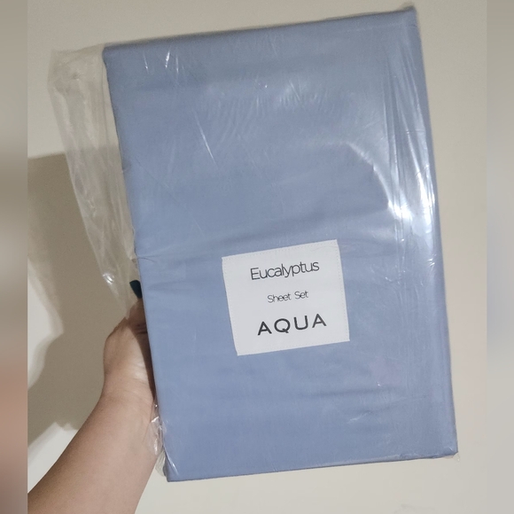 NWT - AQUA Eucalyptus Queen Sheet Set Sky Blue - Picture 2 of 5